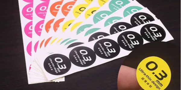 PVC不干膠材料能搭配熱熔膠嗎？